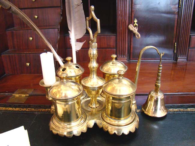 An Antique Spanish Brass Standish circa 1750-1780 — image 2